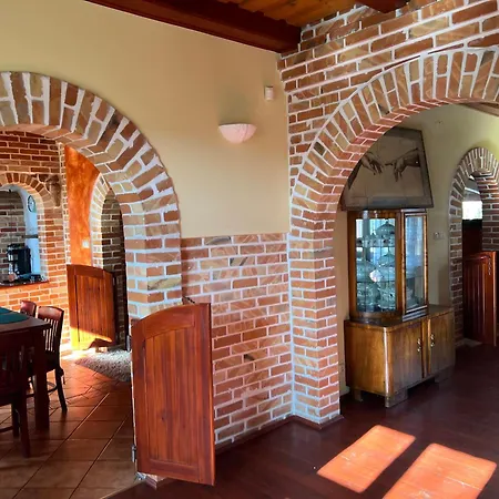 Mazurskie Uroczysko Villa *